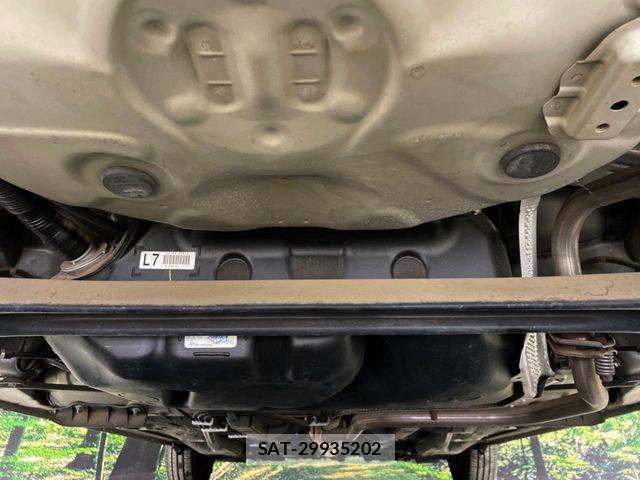 Toyota VITZ 2012-03 7273221-14