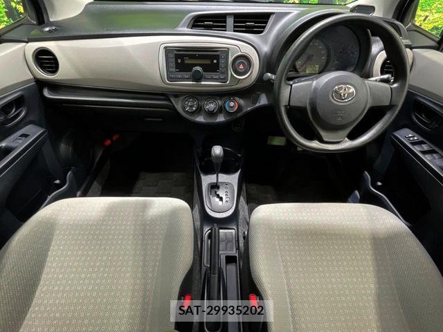 Toyota VITZ 2012-03 7273221-1