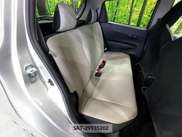 Toyota VITZ 2012-03 7273221-7