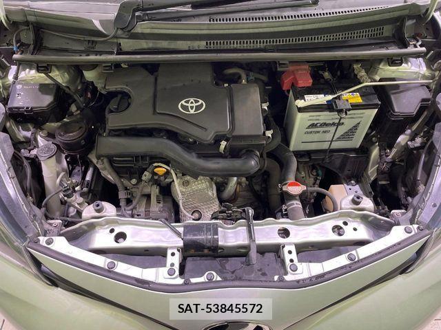 Toyota VITZ 2015-08 7273218-17
