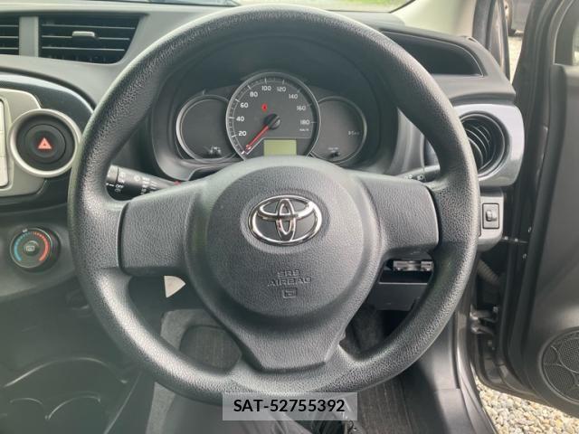Toyota VITZ 2013-09 7273220-16