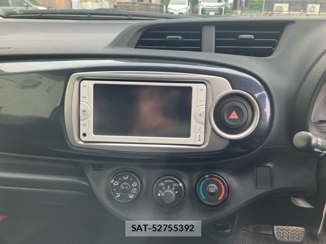 Toyota VITZ 2013-09 7273220-18