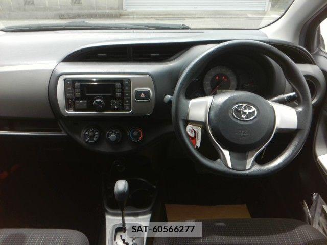 Toyota VITZ 2014-09 7330953-1