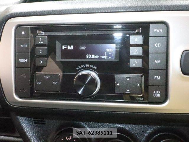 Toyota VITZ 2015-01 7330956-9