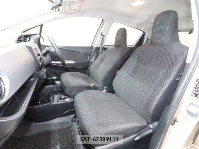 Toyota VITZ 2015-01 7330956-5