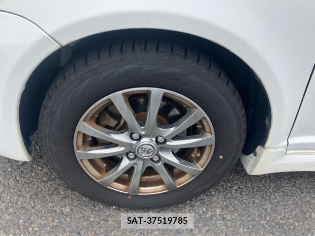 Toyota VITZ 2003-04 7330957-8