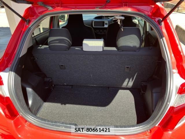 Toyota VITZ 2016-03 7330966-9