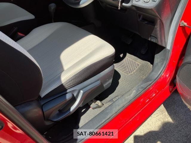 Toyota VITZ 2016-03 7330966-19