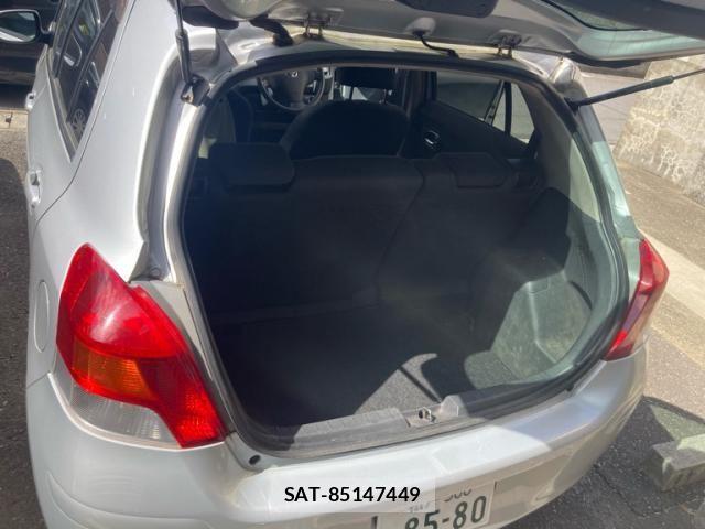 Toyota VITZ 2009-09 7330962-16