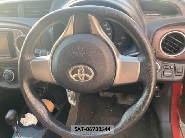 Toyota VITZ 2011-02 7330969-13
