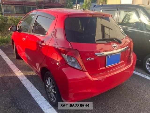 Toyota VITZ 2011-02 7330969-8