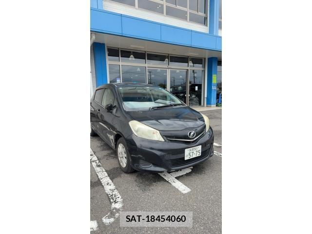 Toyota VITZ 2011-07 7330960-0