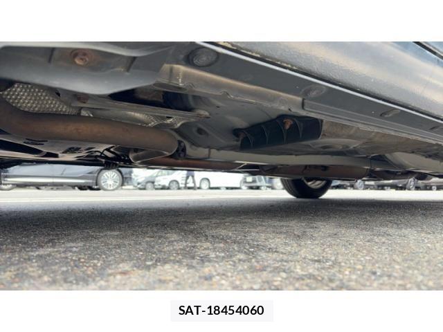 Toyota VITZ 2011-07 7330960-7