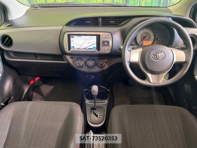 Toyota VITZ 2015-07 7330955-1