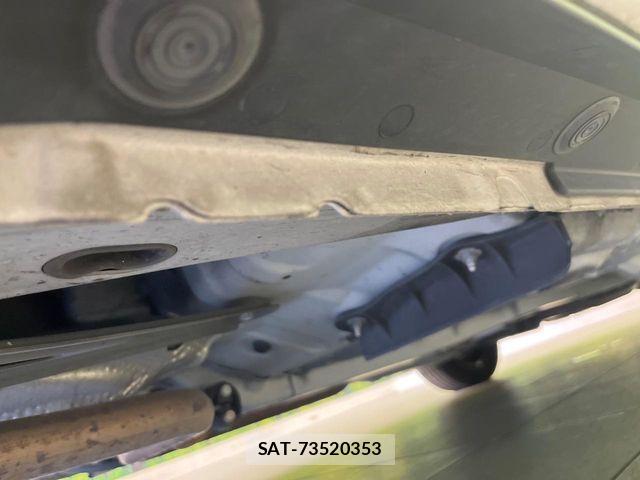 Toyota VITZ 2015-07 7330955-19