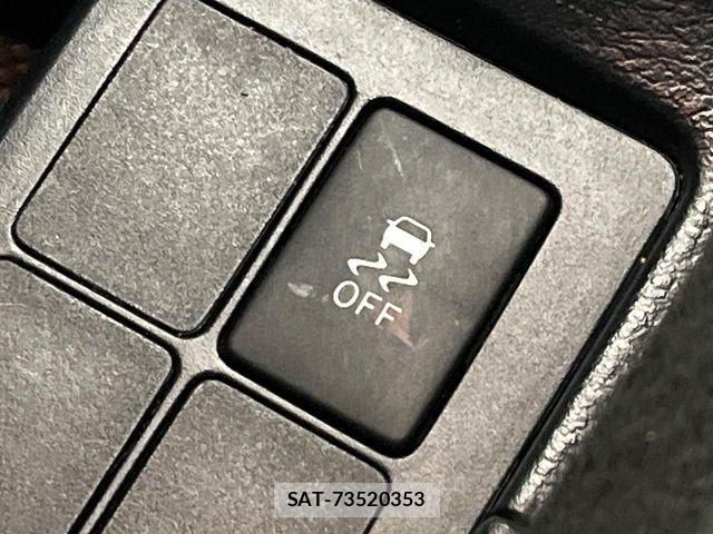 Toyota VITZ 2015-07 7330955-5