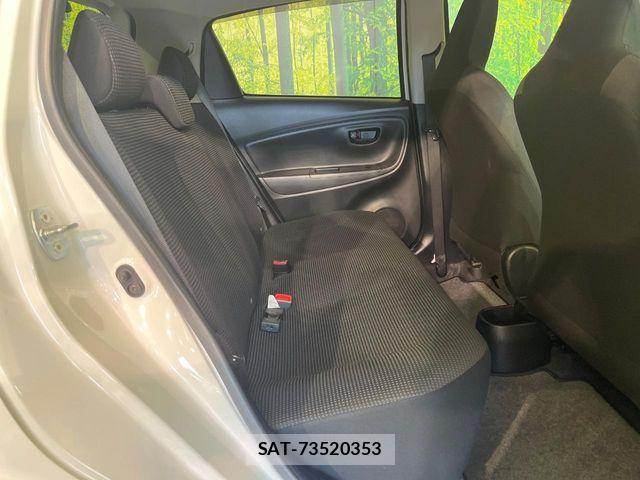 Toyota VITZ 2015-07 7330955-7