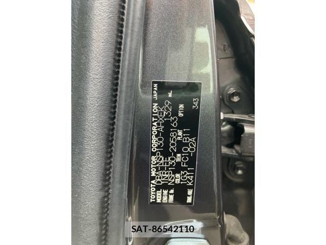 Toyota VITZ 2012-02 7360346-12