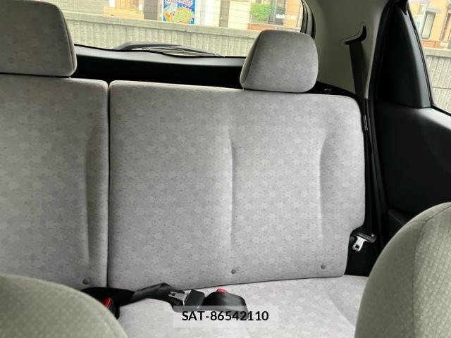 Toyota VITZ 2012-02 7360346-15