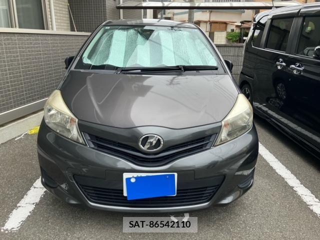 Toyota VITZ 2012-02 7360346-1