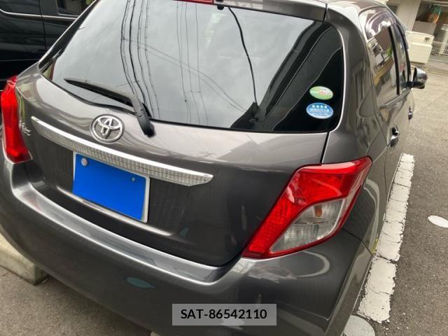 Toyota VITZ 2012-02 7360346-5