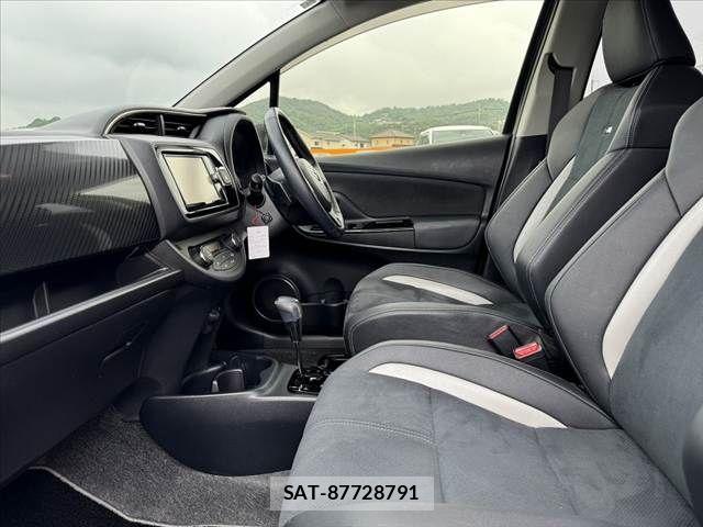 Toyota VITZ 2018-03 7360343-17