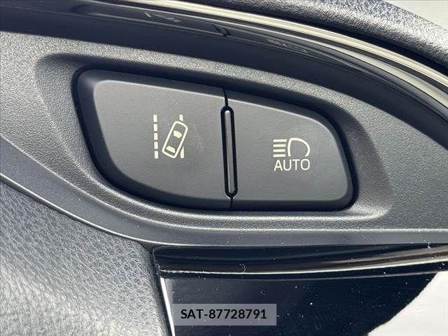 Toyota VITZ 2018-03 7360343-29
