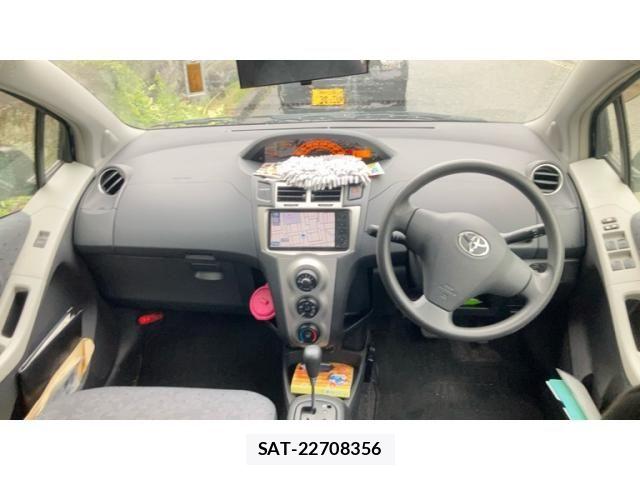 Toyota VITZ 2009-05 7360351-18