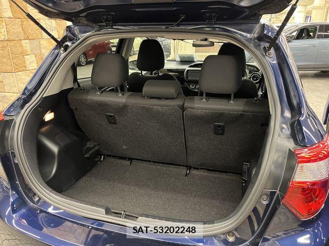 Toyota VITZ 2019-05 7360340-5