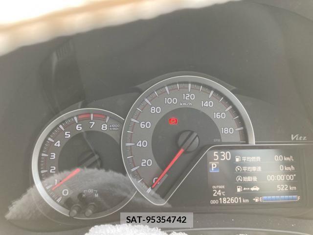 Toyota VITZ 2014-07 7360347-12
