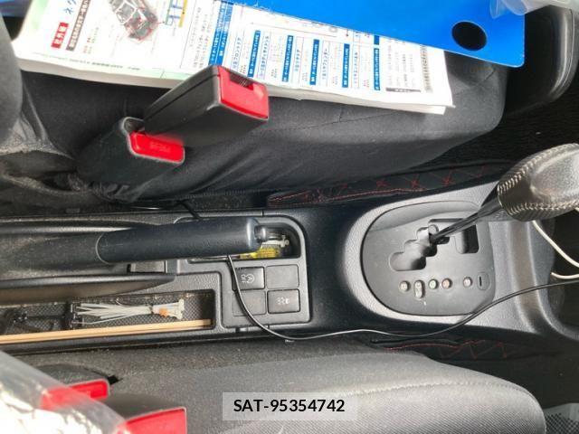 Toyota VITZ 2014-07 7360347-18