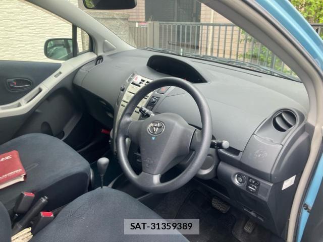 Toyota VITZ 2005-07 7360349-9