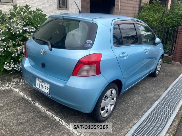 Toyota VITZ 2005-07 7360349-2