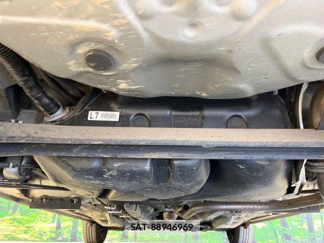 Toyota VITZ 2015-01 7360344-18