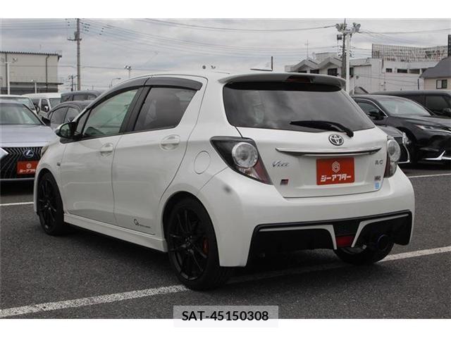 Toyota VITZ 2015-09 7394694-10
