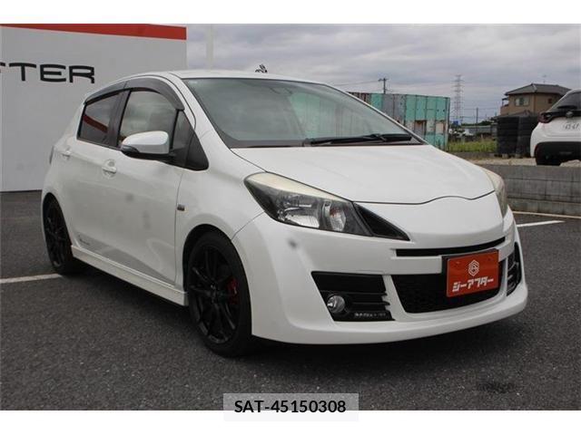 Toyota VITZ 2015-09 7394694-6