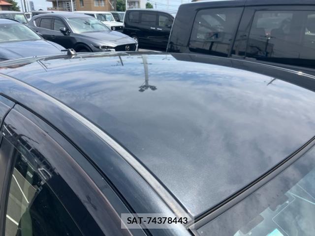Toyota VITZ 2018-08 7394688-9