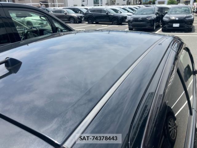 Toyota VITZ 2018-08 7394688-10