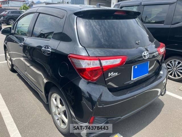 Toyota VITZ 2018-08 7394688-3