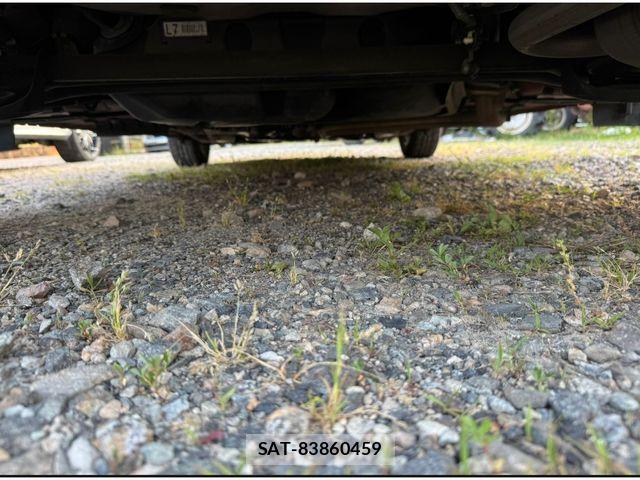 Toyota VITZ 2015-02 7394697-14