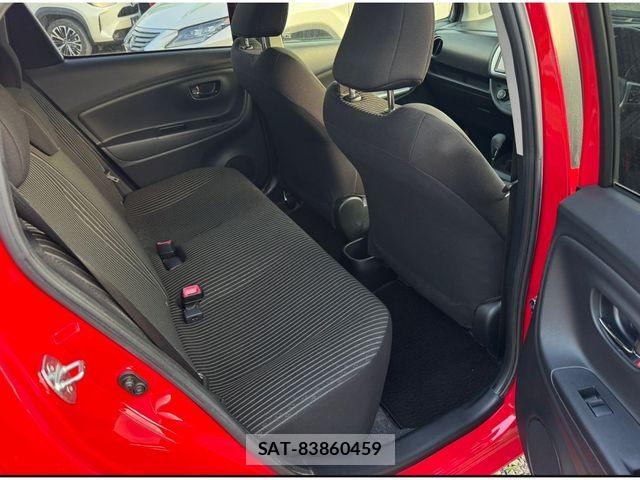 Toyota VITZ 2015-02 7394697-3