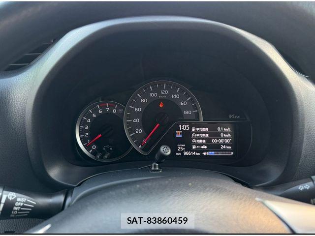 Toyota VITZ 2015-02 7394697-4