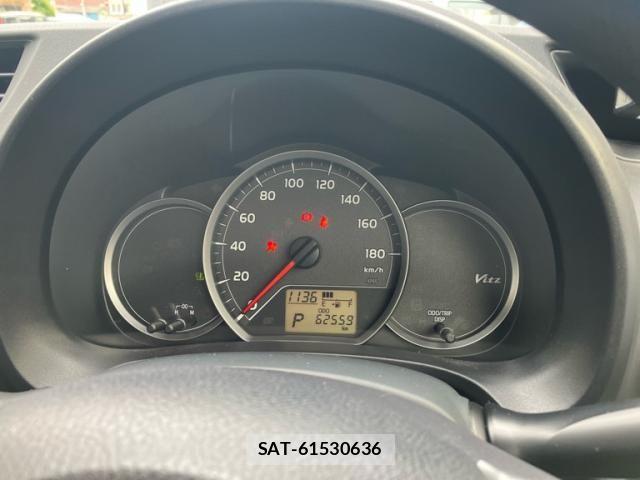 Toyota VITZ 2013-02 7394703-18