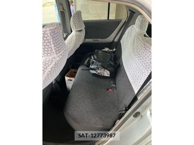 Toyota VITZ 2009-07 7458670-11