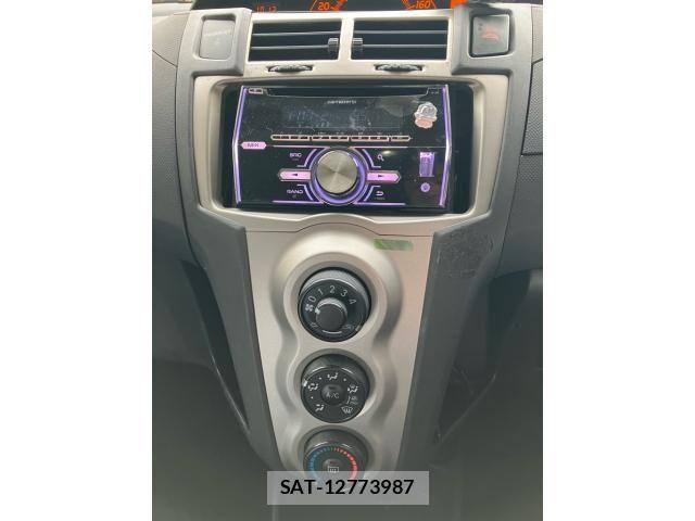 Toyota VITZ 2009-07 7458670-18