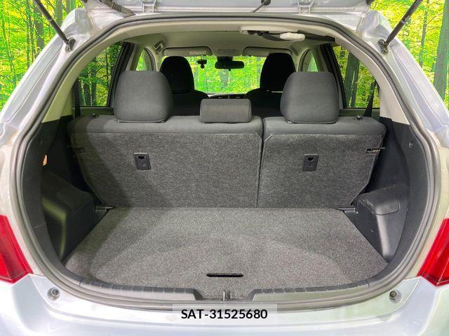 Toyota VITZ 2016-05 7458657-9