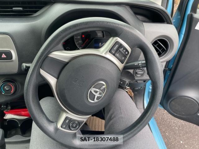 Toyota VITZ 2015-03 7458661-18