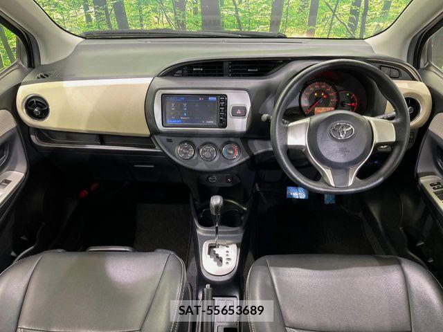Toyota VITZ 2015-10 7458660-1