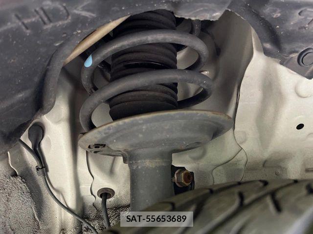 Toyota VITZ 2015-10 7458660-19