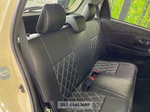 Toyota VITZ 2015-10 7458660-8